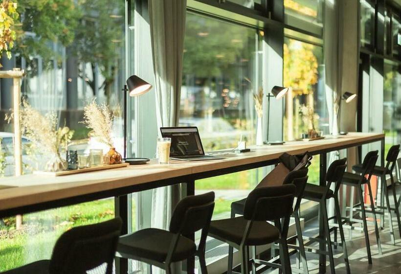 호텔 Holiday Inn   The Niu, Kettle Stuttgart Vaihingen, An Ihg