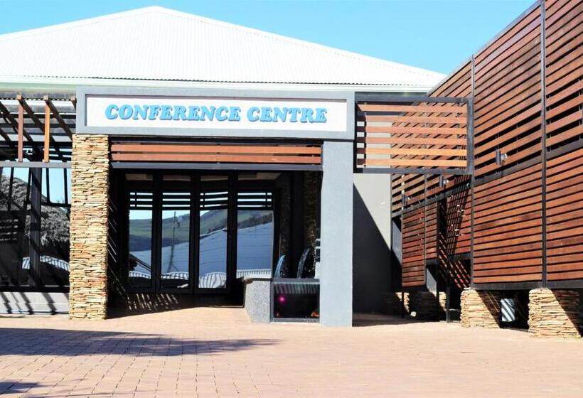 ホテル The Royal Courtyard