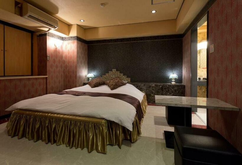 בית מלון כפרי Xenia Mikumo