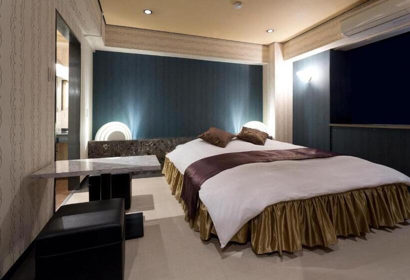 בית מלון כפרי Xenia Mikumo