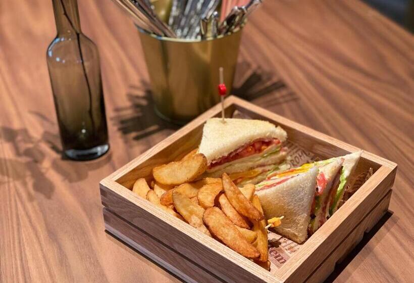 ホテル Zhengzhou Crossing