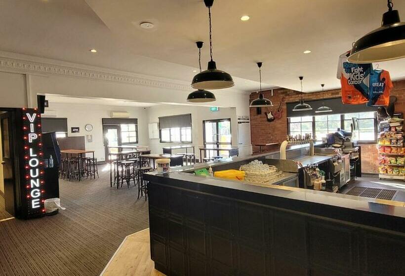 فندق على الطريق Palm And Pawn Motor Inn
