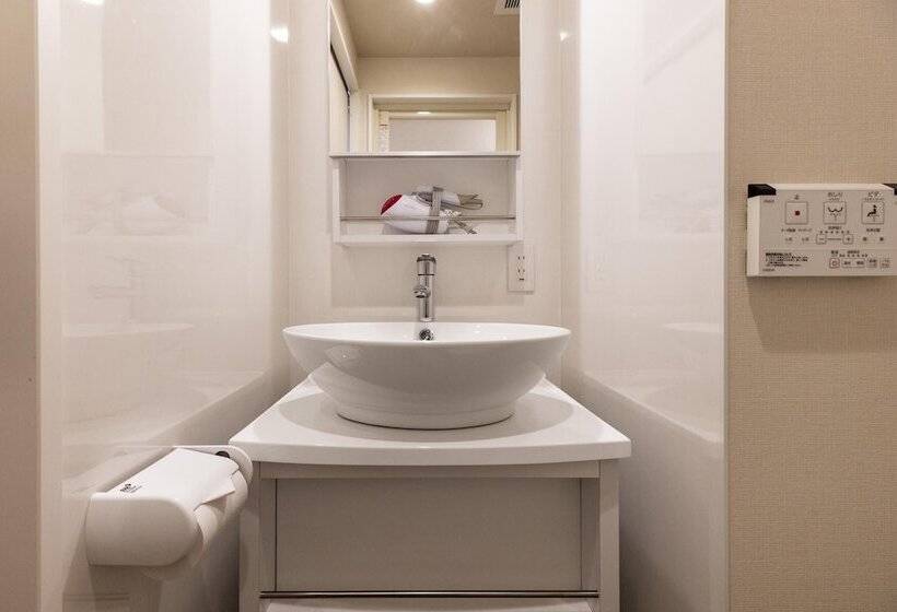 Mr.kinjo In Nishizato Miyakojima