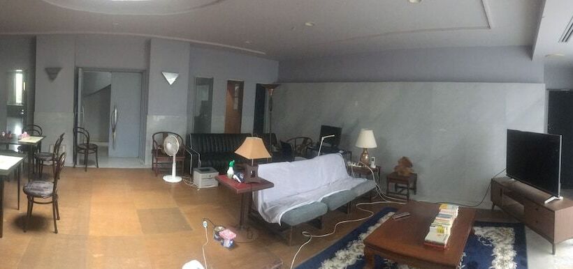 Narita Airport Samurai Hostel