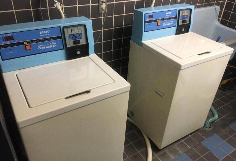 Narita Airport Samurai Hostel