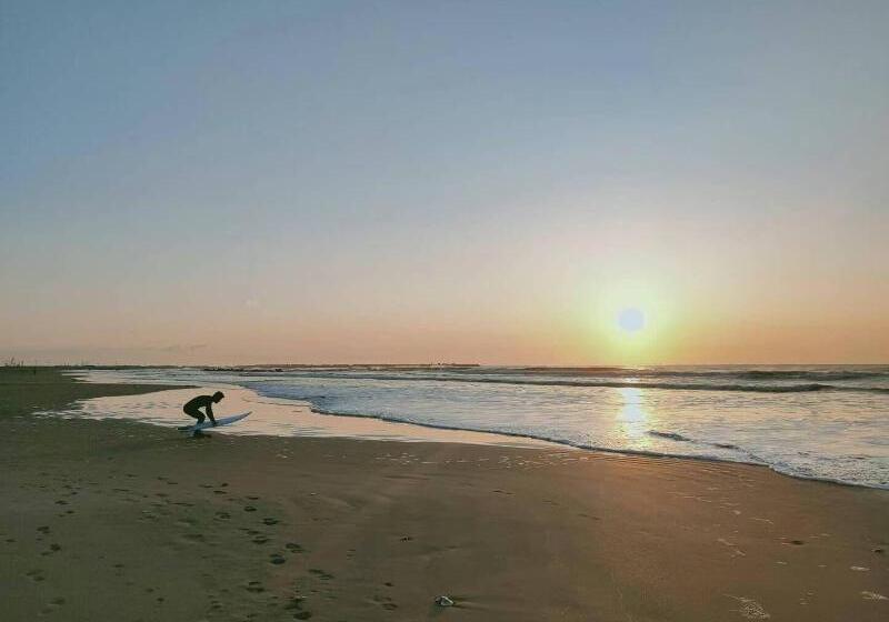 Narita Airport Samurai Hostel