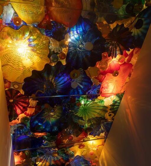 פנסיון 泊まれる図書館 寄処  Yosuga