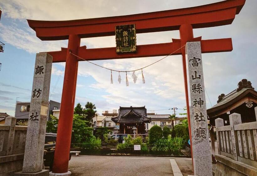 פנסיון 泊まれる図書館 寄処  Yosuga