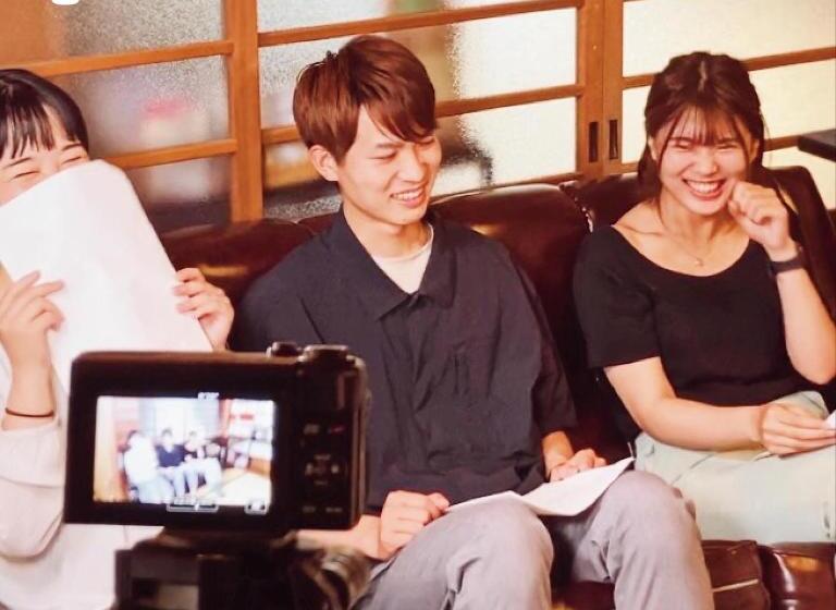 פנסיון 泊まれる図書館 寄処  Yosuga