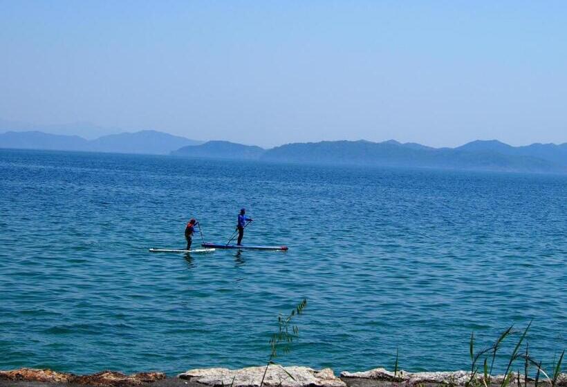 Pensiune 1組限定ドッグフレンドリー&イギリス料理 Laughing Dogs Villa