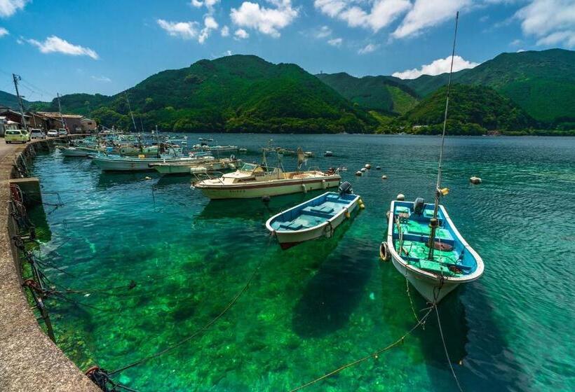 פנסיון Enishiba Seizira