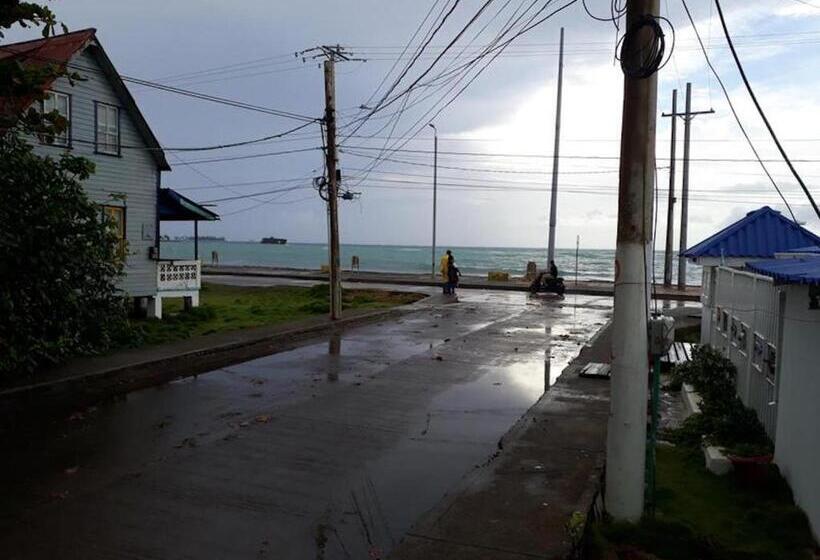 ペンション Posada Green Sea San Luis