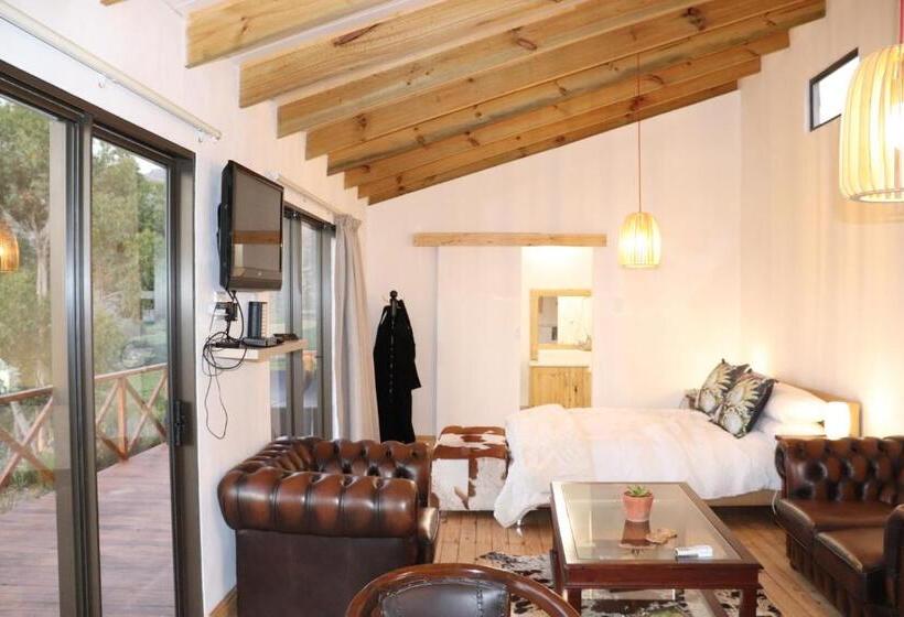 بنسيون Highlands Eco Estate