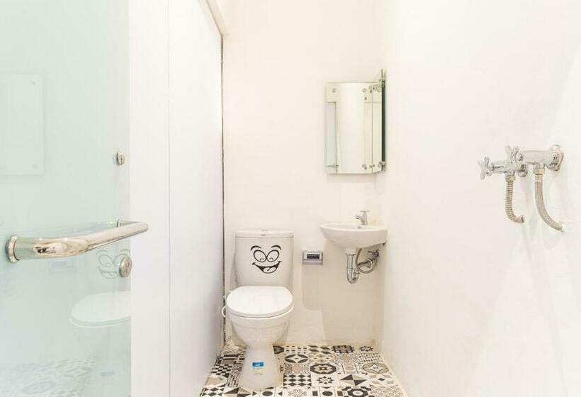 ペンション Reddoorz Plus At Mitrotel Medan