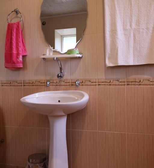 بنسيون Tezh Ler у тани