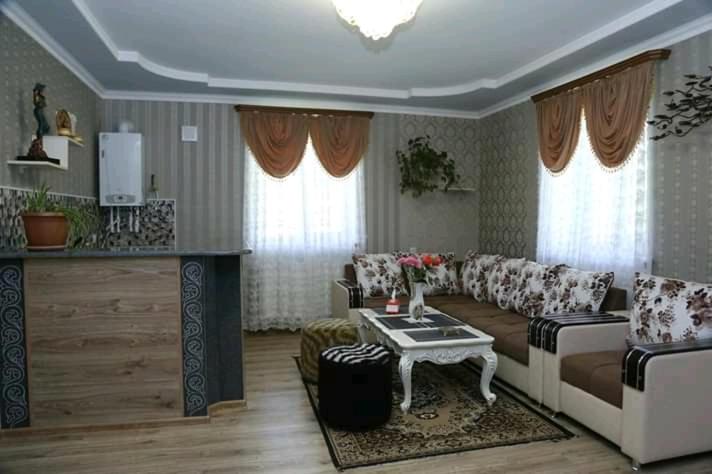 بنسيون Tezh Ler у тани