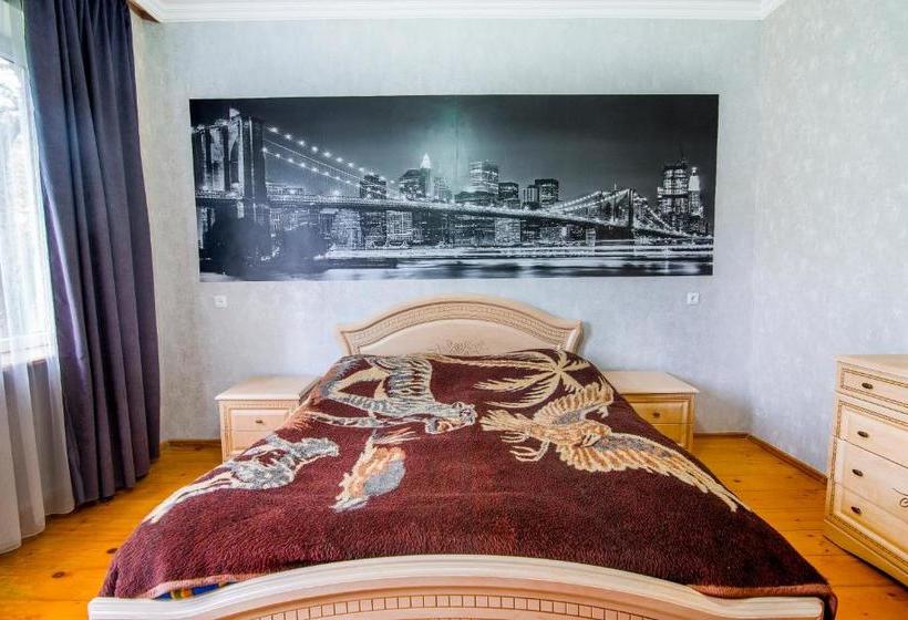 پانسیون Tomas Kokhi