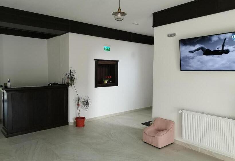 ペンション Mateo Transalpina