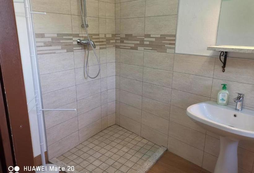 ユースホステル Locanda Zanzarina D Oro Nel Parco Oglio Sud