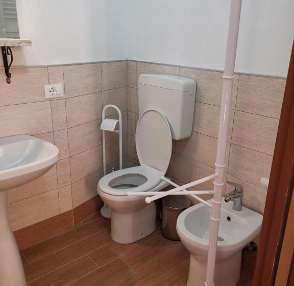 ユースホステル Locanda Zanzarina D Oro Nel Parco Oglio Sud