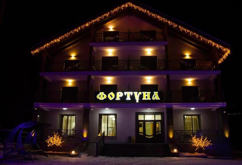 هاستل Fortuna