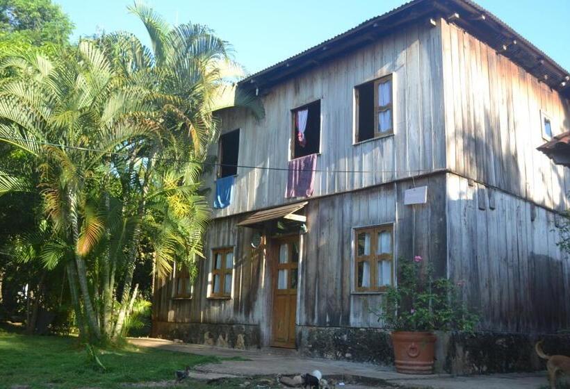 فندق صغير Posada Los Reyecitos