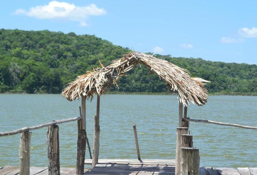 ユースホステル Posada Los Reyecitos