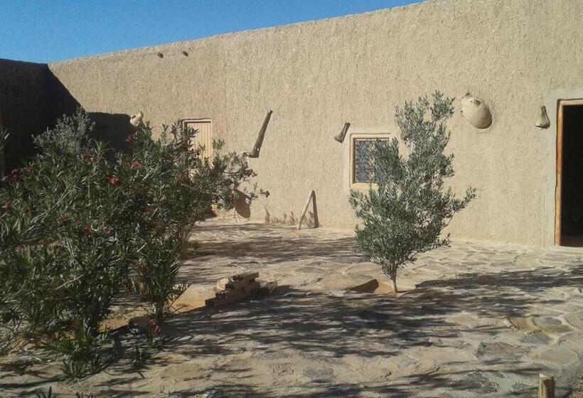 هاستل Tazoult Ouzina