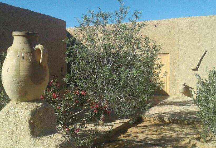 هاستل Tazoult Ouzina