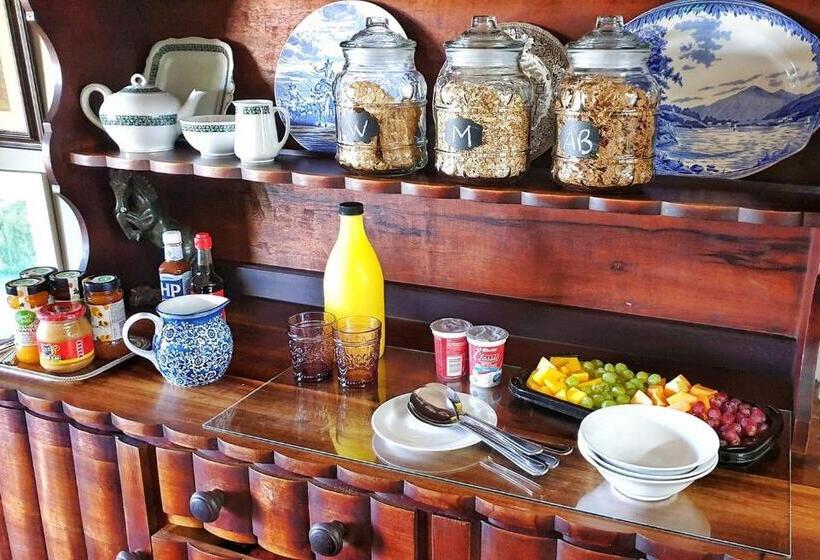 مبيت وإفطار Cavalo Guesthouse & Equestrian Estate