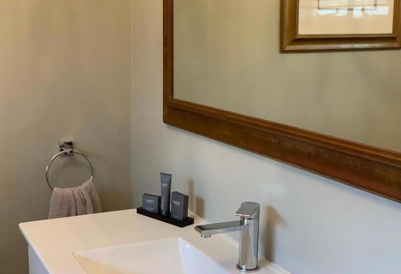 مبيت وإفطار Cavalo Guesthouse & Equestrian Estate