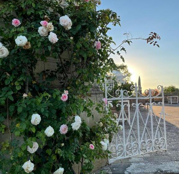 مبيت وإفطار Chateau Carbonneau