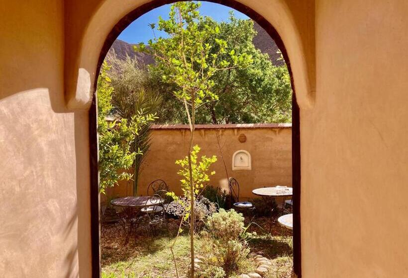 تختخواب و صبحانه Les 4 Saisons Du Dades