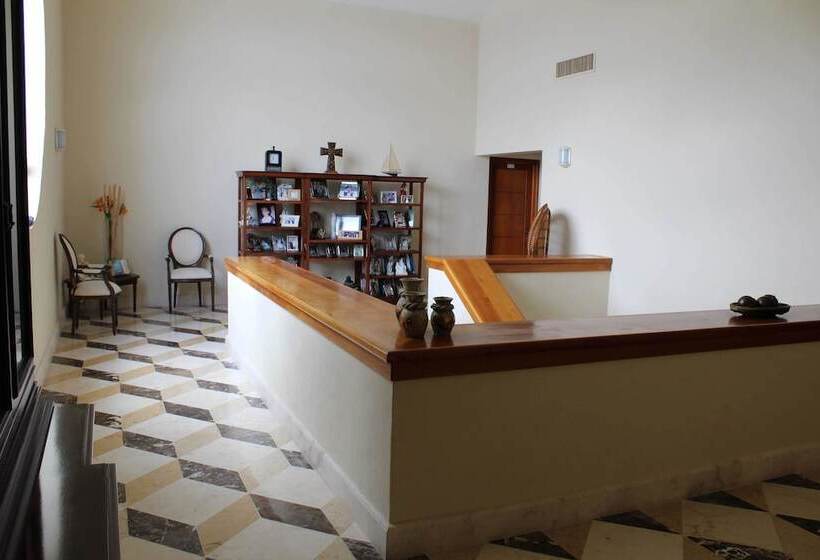 住宿加早餐  Puerta Del Mar Cozumel