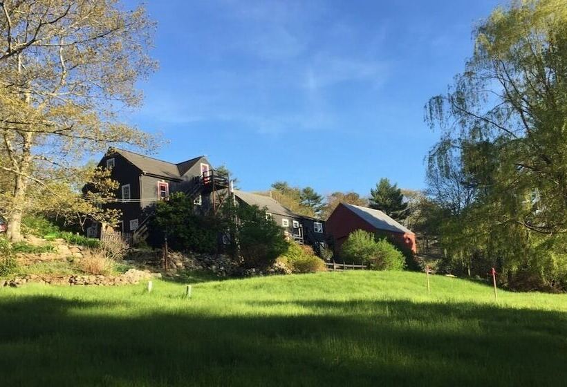 Bed and Breakfast The Squire Tarbox Inn