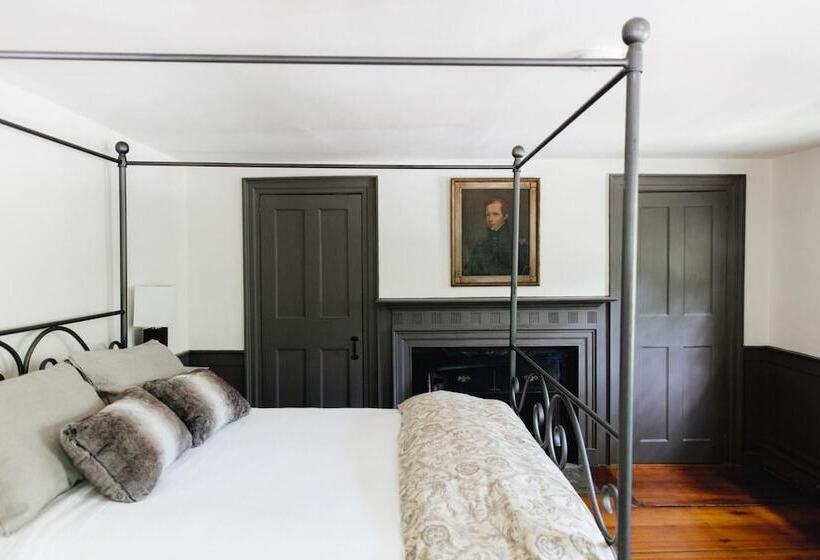 Bed and Breakfast The Squire Tarbox Inn