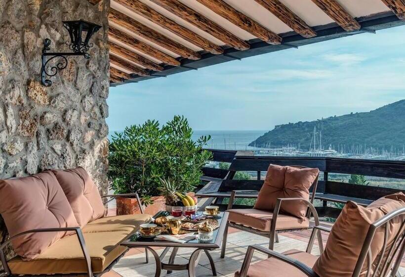 مبيت وإفطار Villa Valdroni