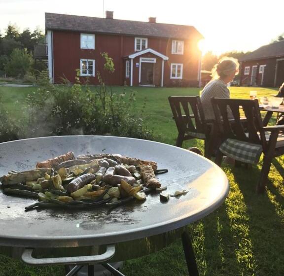 Bull August Gård Vandrarhem/hostel