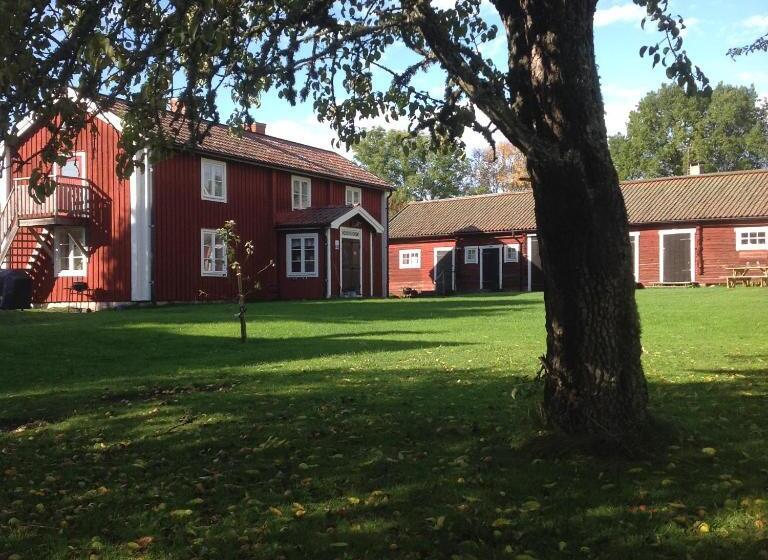 Bull August Gård Vandrarhem/hostel