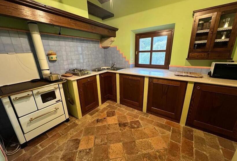 בית מלון כפרי Agriturismo Casale Montebello