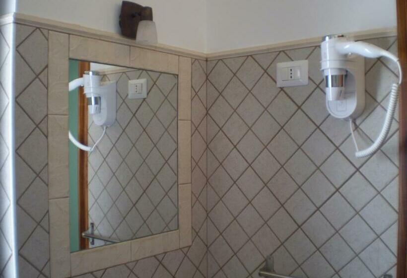 فندق Agriturismo Casale Sera