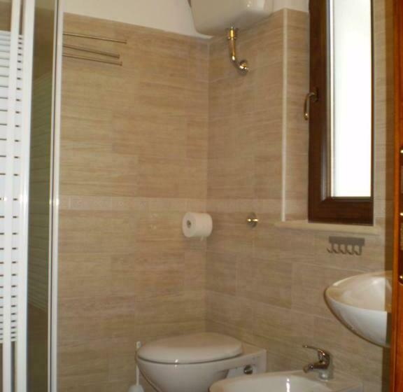 فندق Agriturismo Casale Sera