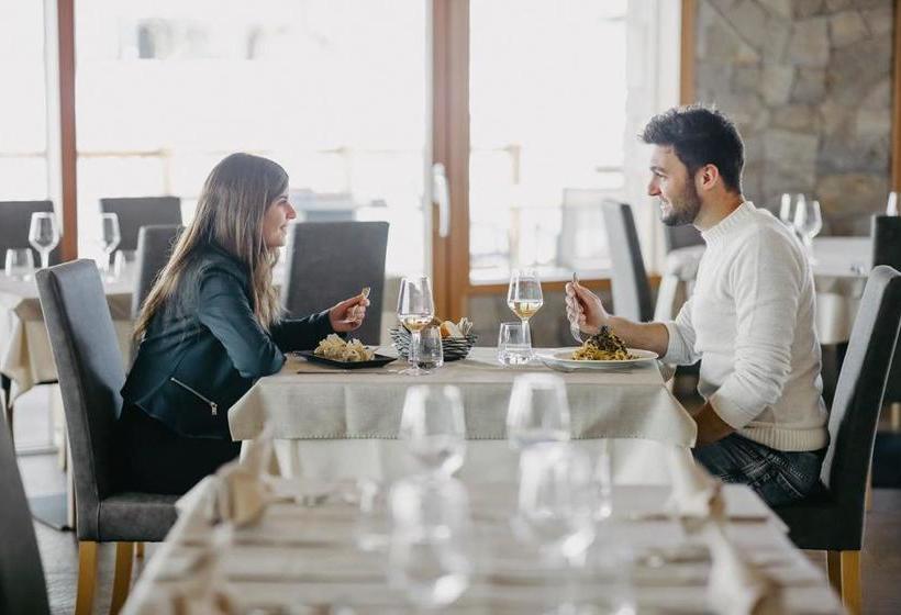 בית מלון כפרי Aurai