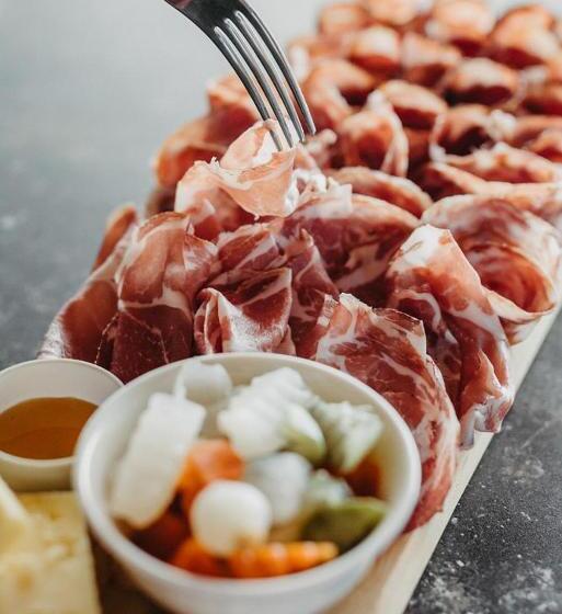 בית מלון כפרי Aurai