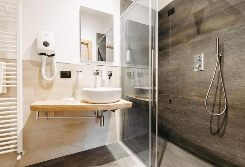 בית מלון כפרי Aurai