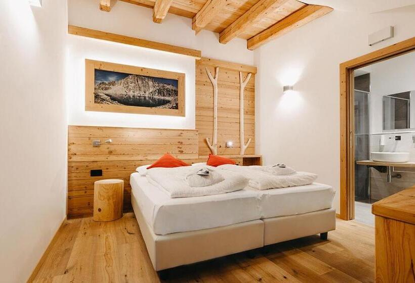 בית מלון כפרי Aurai