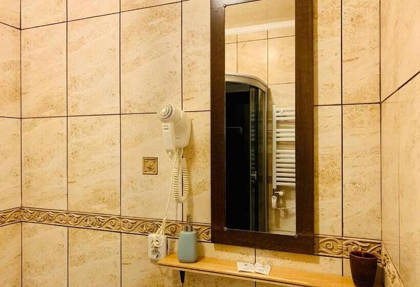 هتل Chalet Vedmezhe