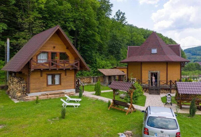 هتل Chalet Vedmezhe