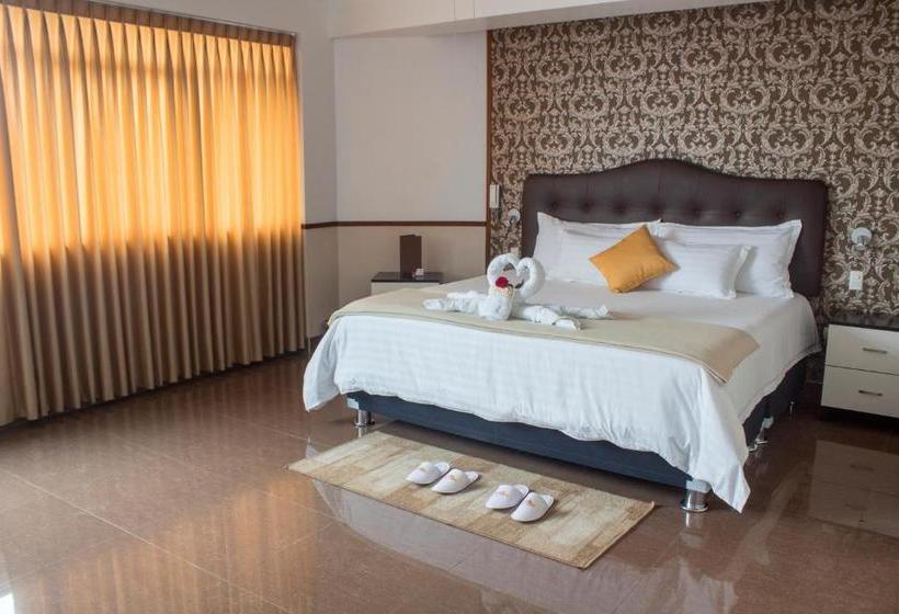 فندق Costa Riviera