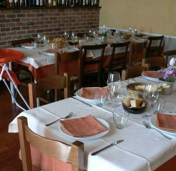 בית מלון כפרי Crotin 1897